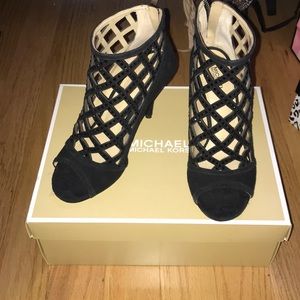 Michael Kors heel